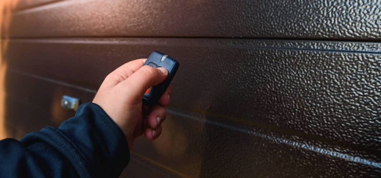 automatic door opener with remote control in Bret Harte